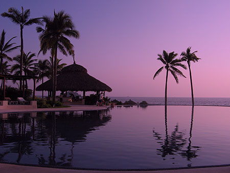 Ixtapa Beach Pool